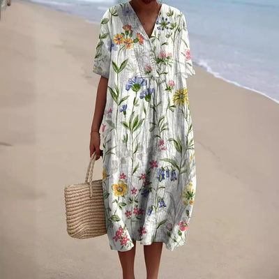 Ava | Dress with vibrant floral pattern